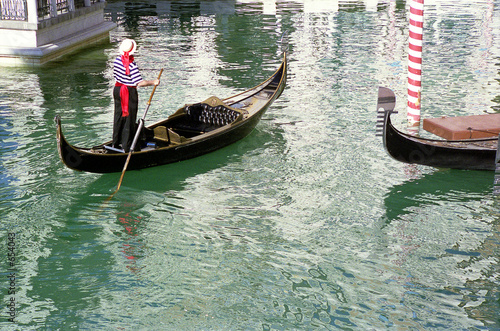 Fotografie, Tablou gondolas and gondolier