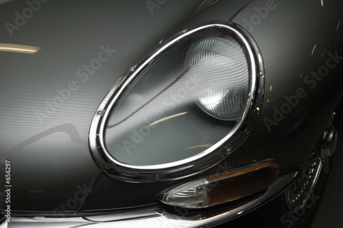 e-type jaguar front headlight
