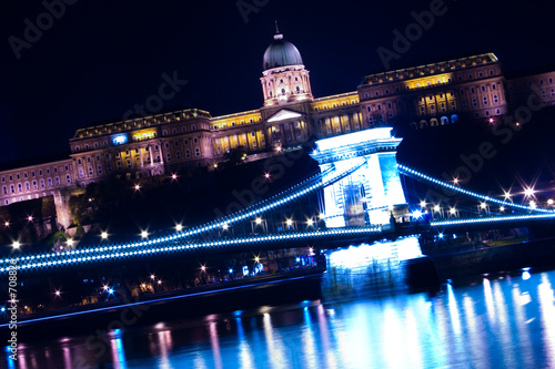 Canvas Print budapest chain bridge and castle