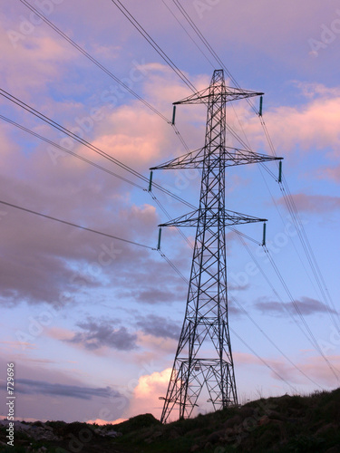 pylon at dusk 1