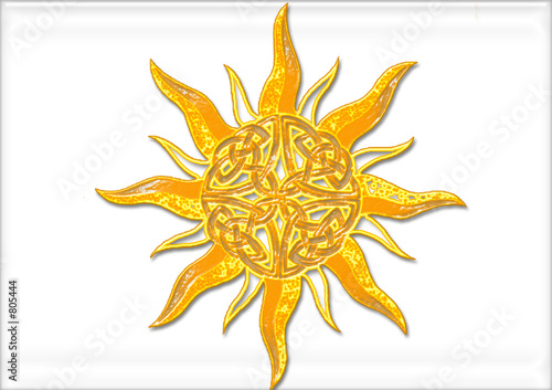 soleil jaune orangé