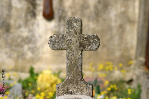 croix_pierre_tombale