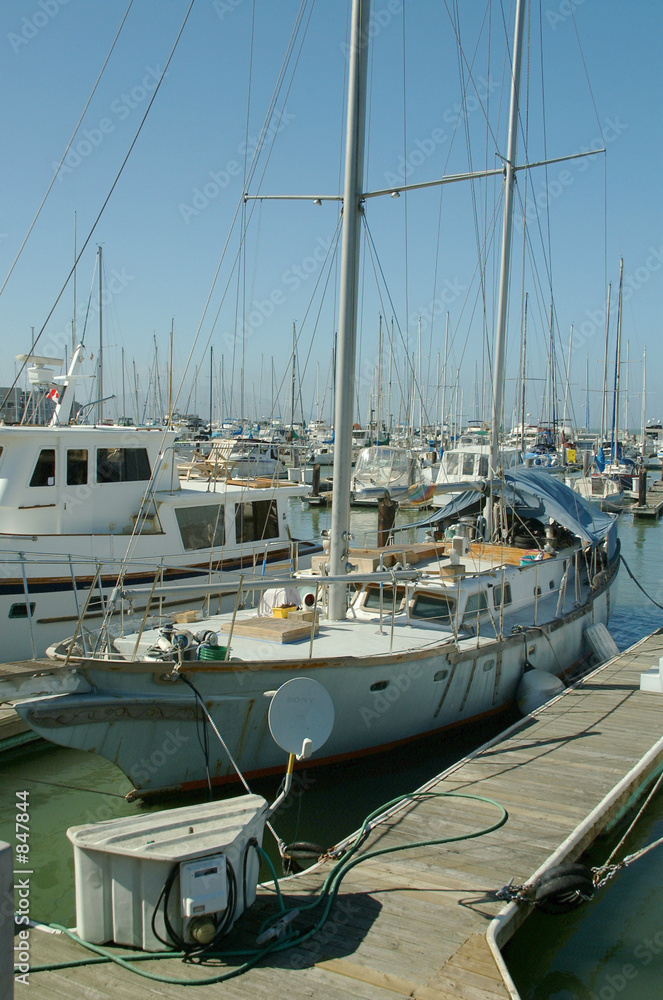 boats in san francisco area marina