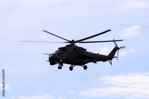 helicopter in flight mi24