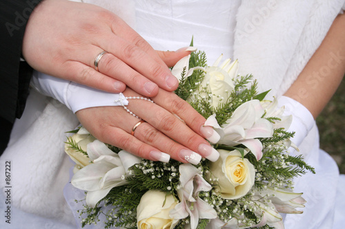 hand married