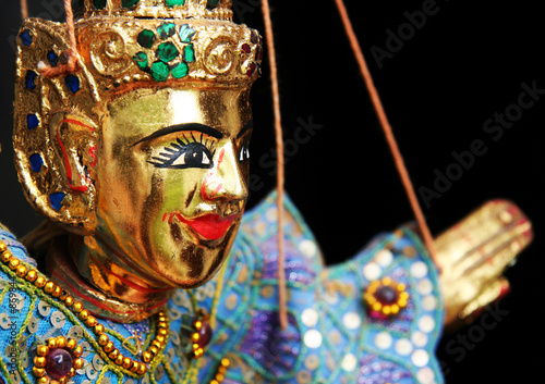 marioneta oriental photo