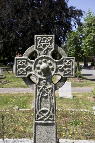 ornate celtic cross