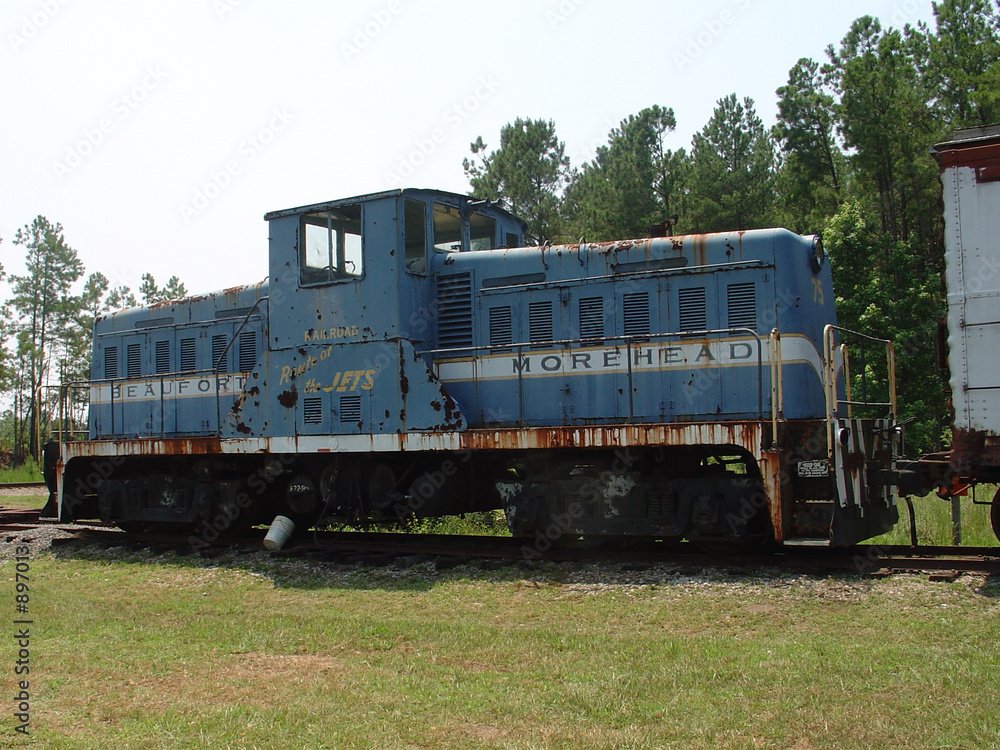 old blue diesel train 2