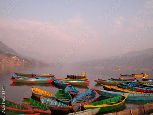 lac de pokhara - népal photo