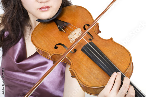 violinist closeup 5
