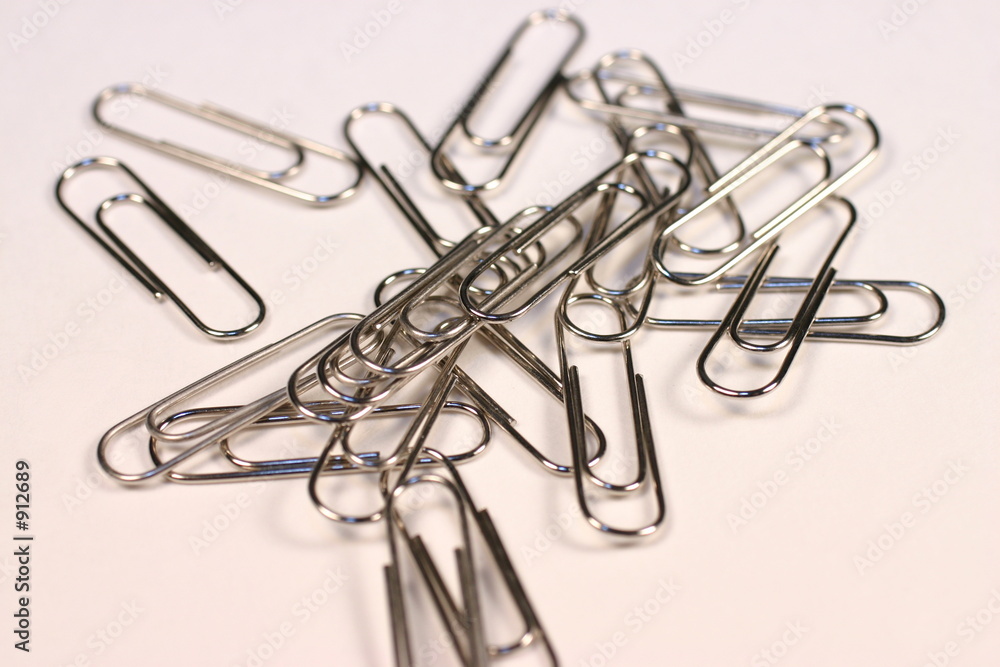 paper clips paper clips