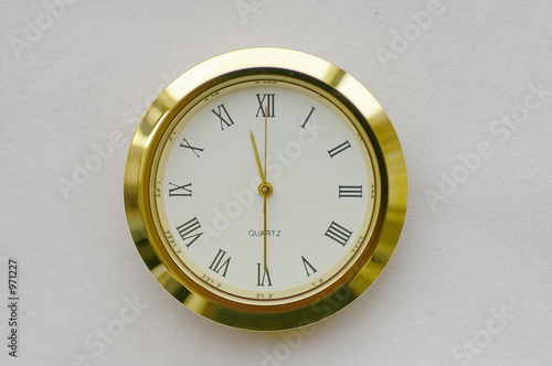 clock face - 11:30 / 23:30 (1130h / 2330h)