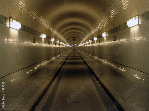 tunnel