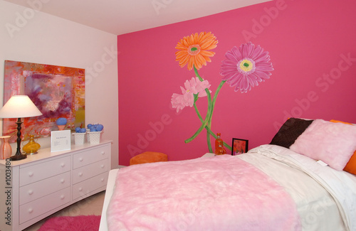 girl's room