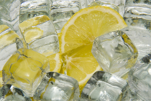 ice and lemon
