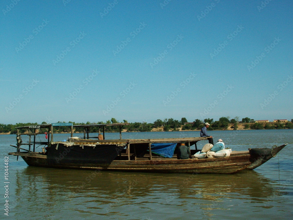 Obraz premium bateau, cambodge