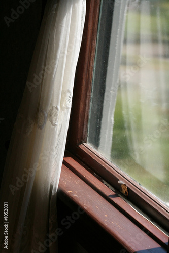 old window © Feng Yu