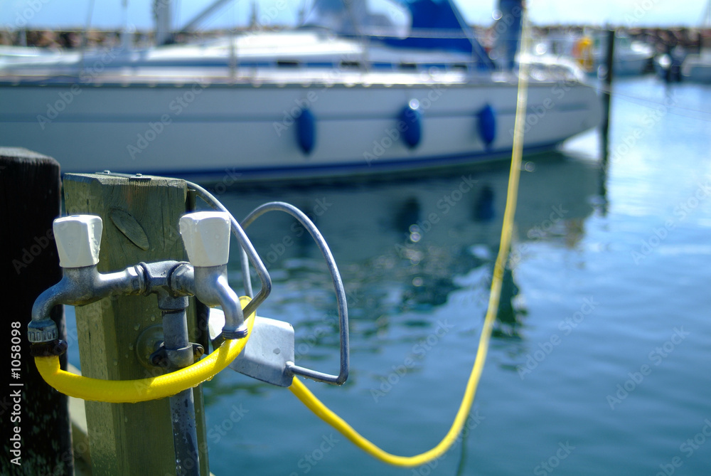 Fototapeta premium wasser bunkern