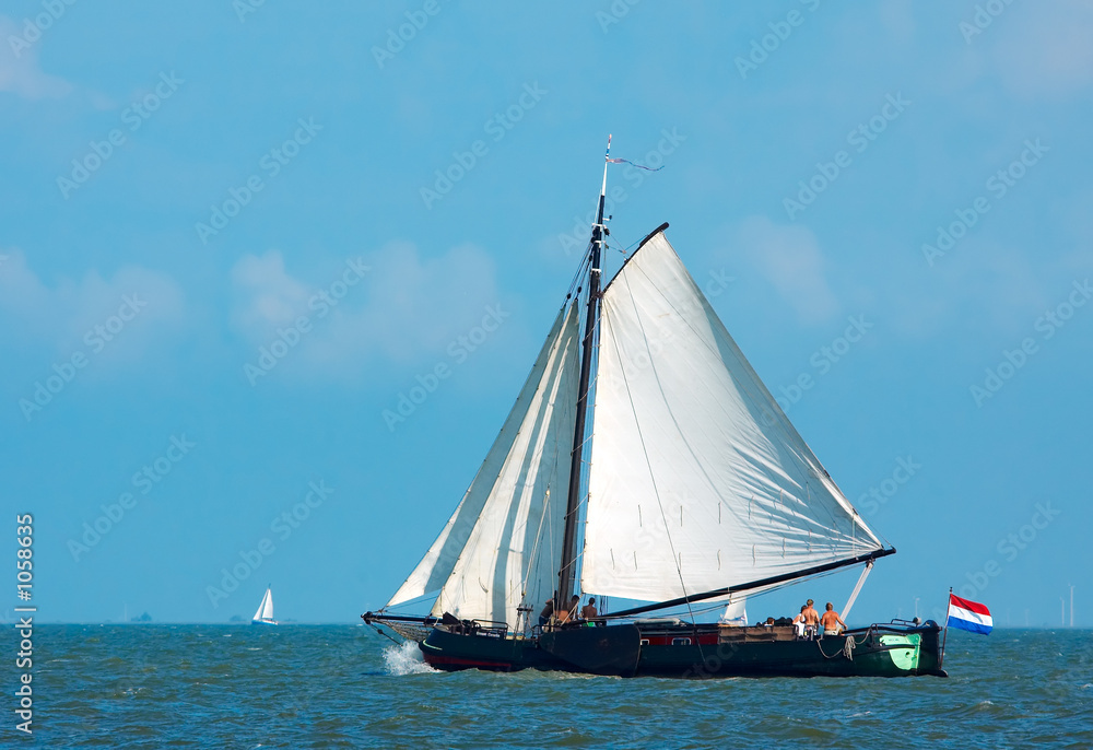 Fototapeta premium old sailboat