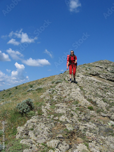 girl are going along mountain
