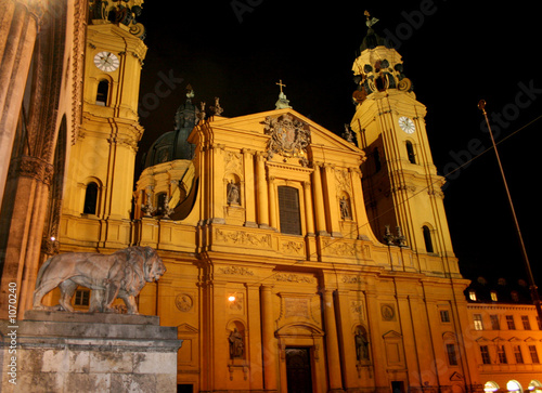 münchen, odeonsplatz photo