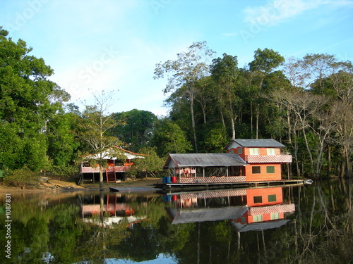 Valokuvatapetti boathouse on the amazon river
