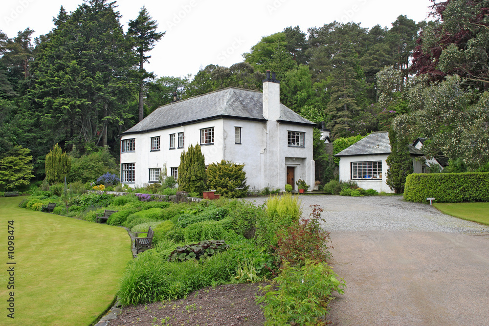 Fototapeta premium countryside house