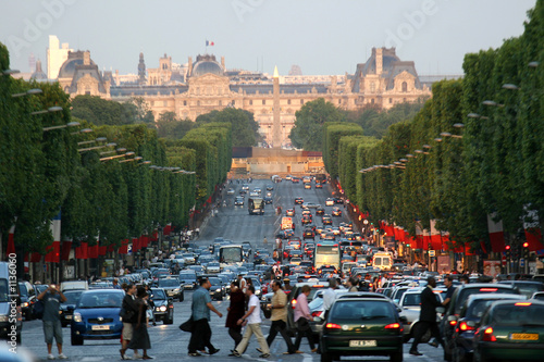 champs elysees01