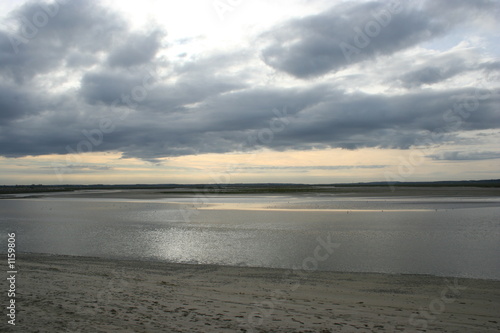 couch   de soleil sur mer