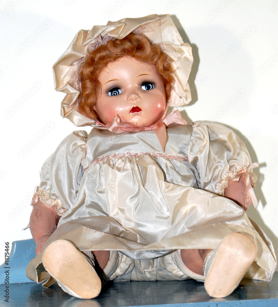 Fototapeta premium vintage doll