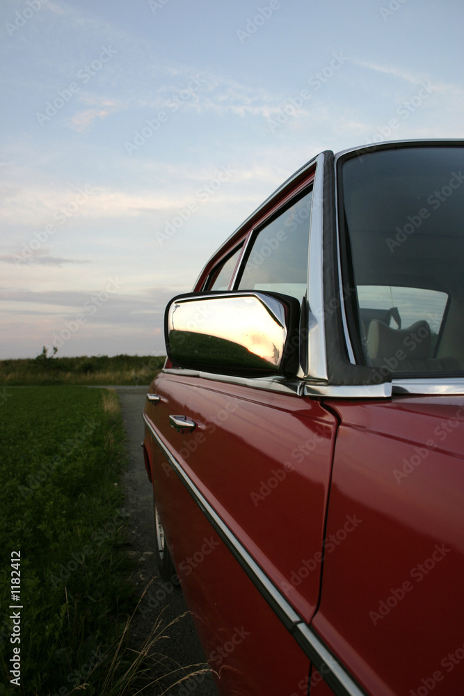 Obraz premium youngtimer mercedes / 8