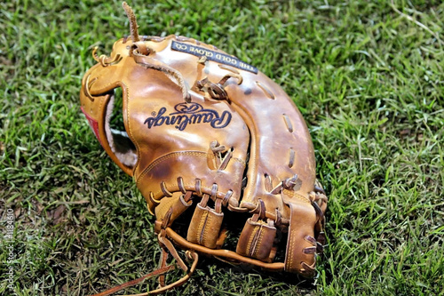 baseball glove photo