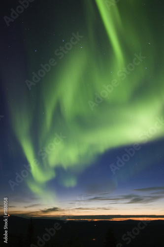 active aurora and big dipper