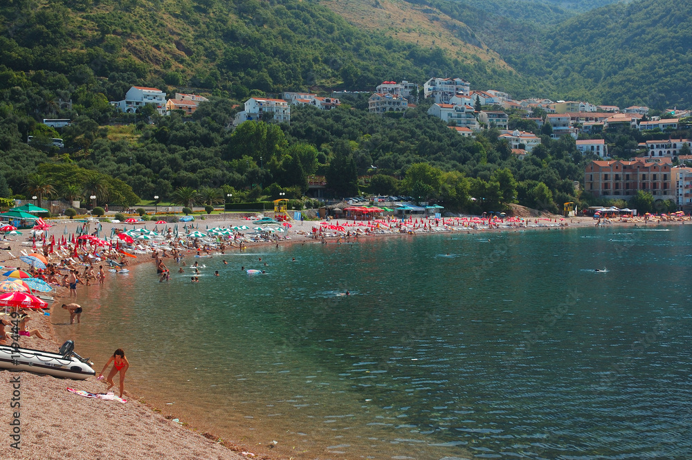 Fototapeta premium people having fun on the beach