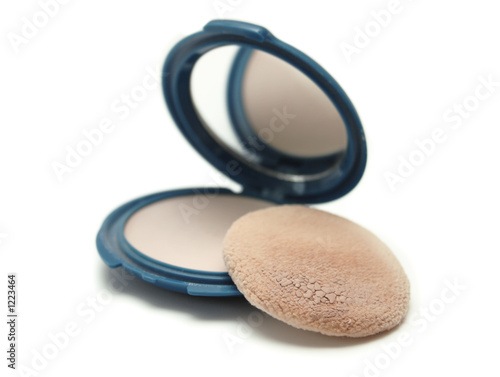 make-up compact