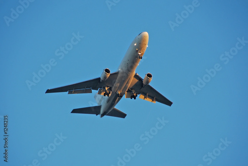 dc-10 cargo jet