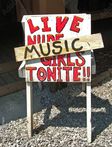 live music sign