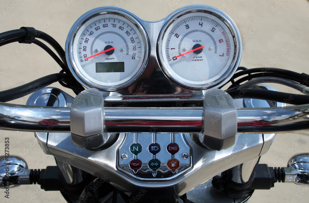 Naklejka premium motorcycle handlebar controls
