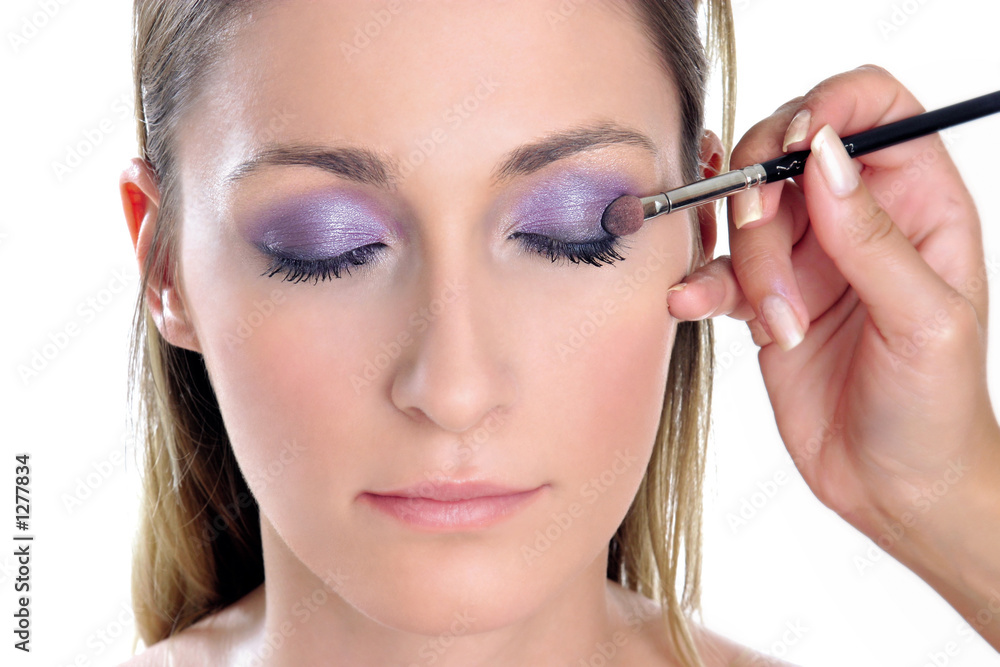 violet look-step 2-eye shadow