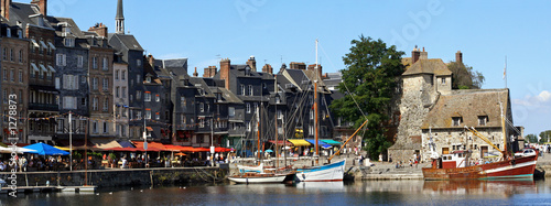 Canvas Print port de honfleur