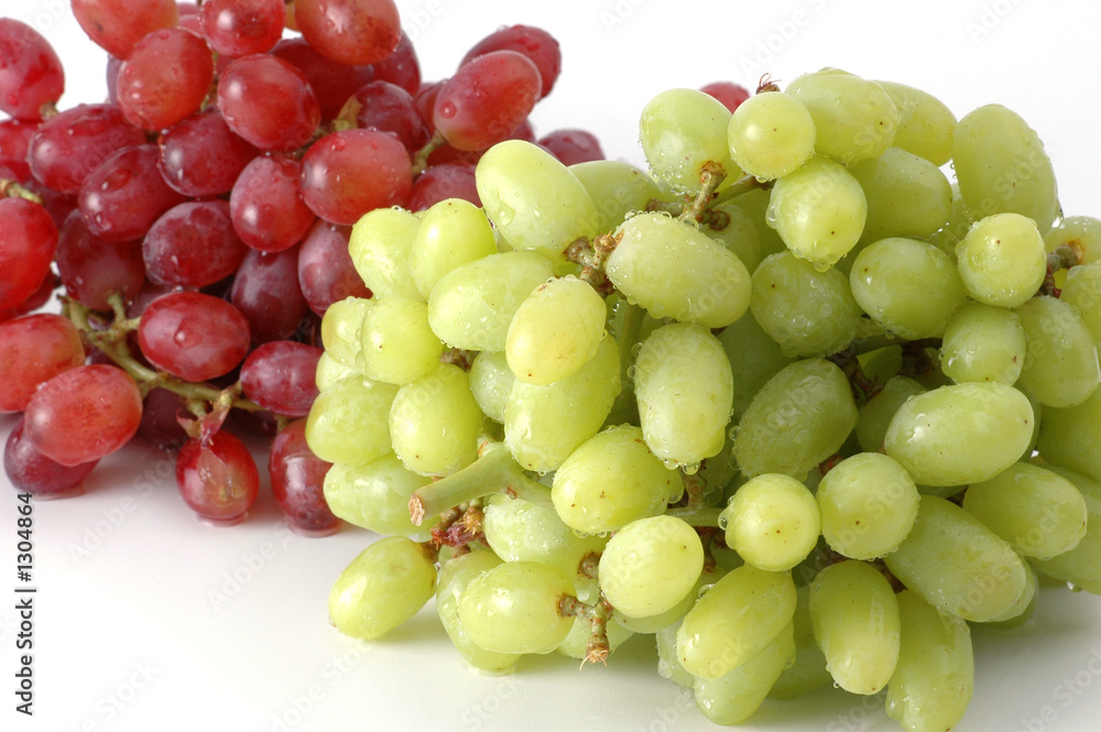 red and green grapes