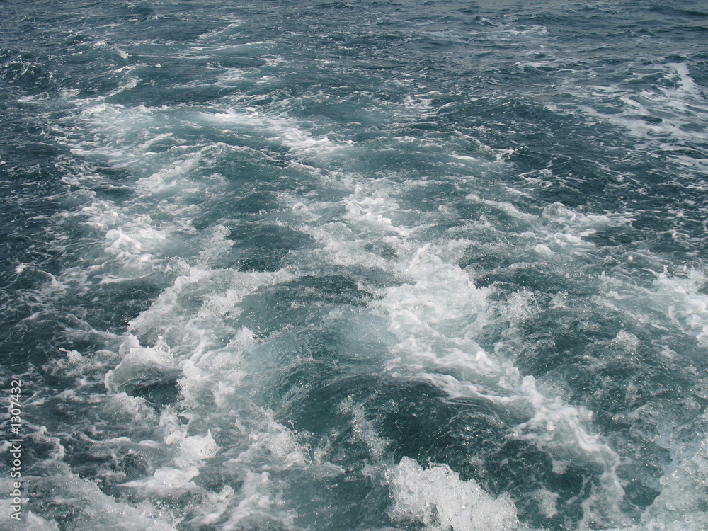 Fototapeta premium boiling sea