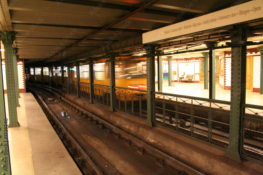 metro,underground