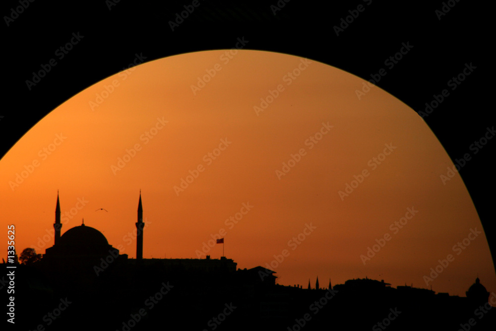 Obraz premium sunset at instanbul
