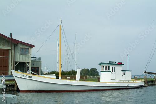 chesapeake oyster boat