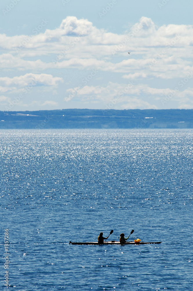 Naklejka premium sea kayaking