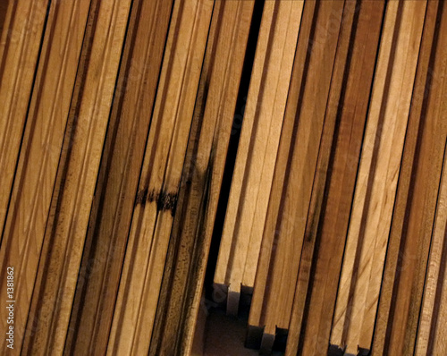 hardwood floor slats pattern