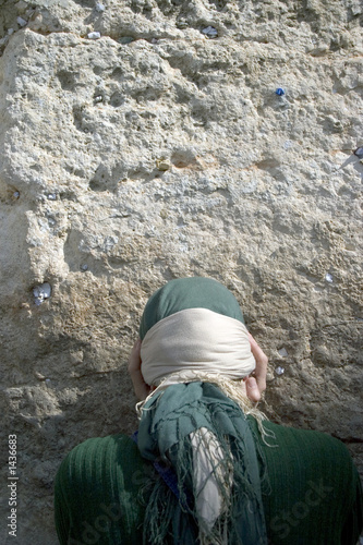 woman prayer at the western wall, jerusalem israel