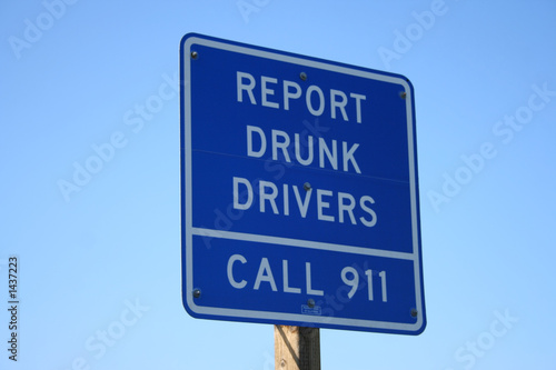 report drunk drivers sign