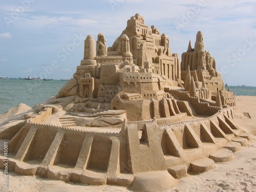 grand sand castle @ beach